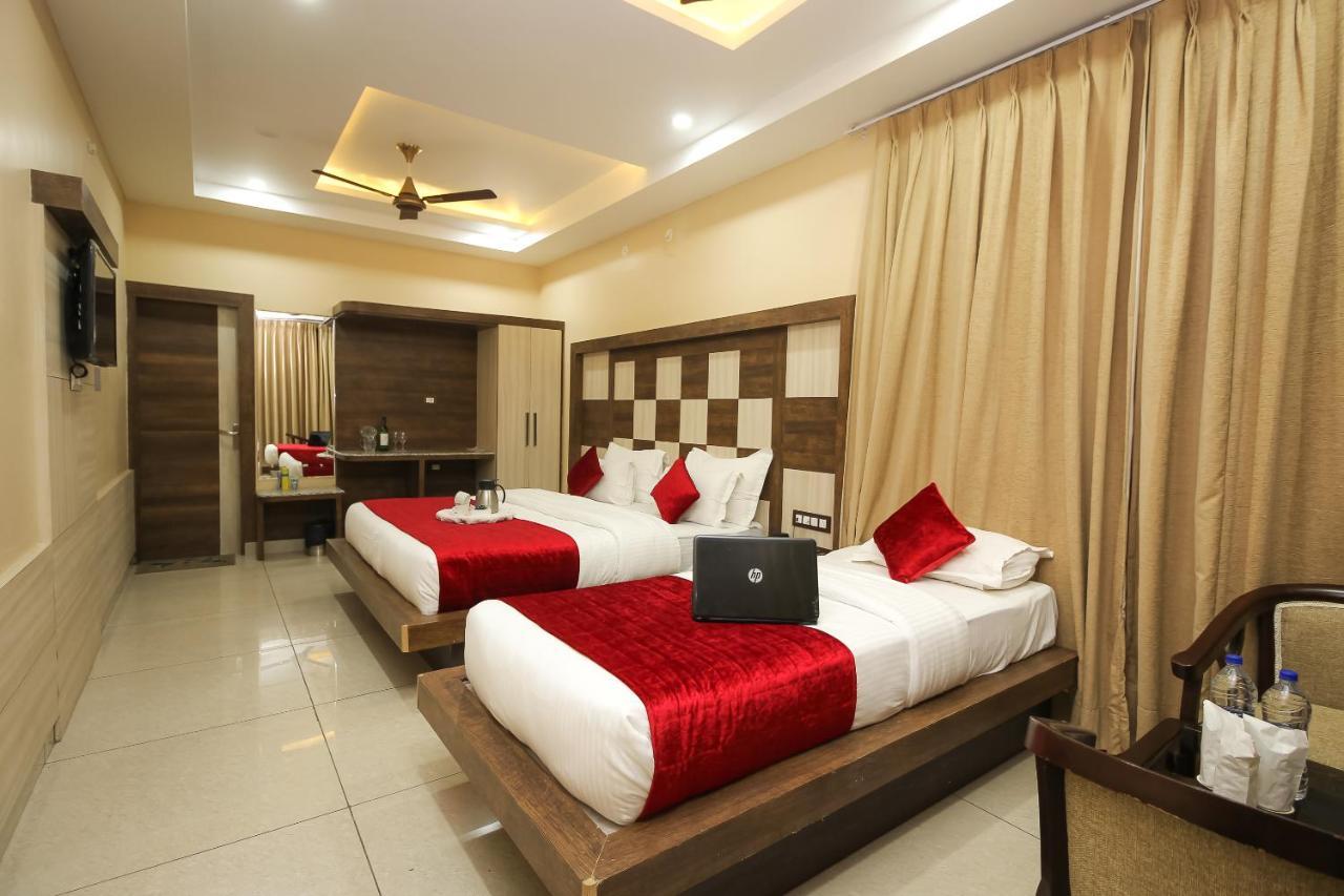 Hotel King Castle Dharamshala Extérieur photo
